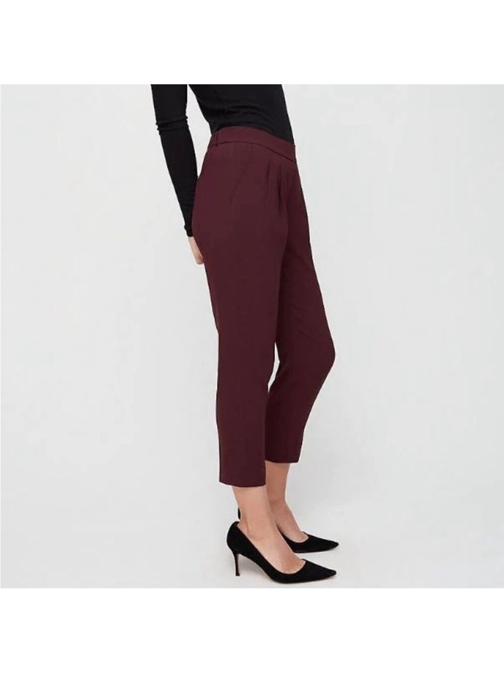Aritzia Babaton Conan Pant Cropped in Cardamom/Burgundy, size 0